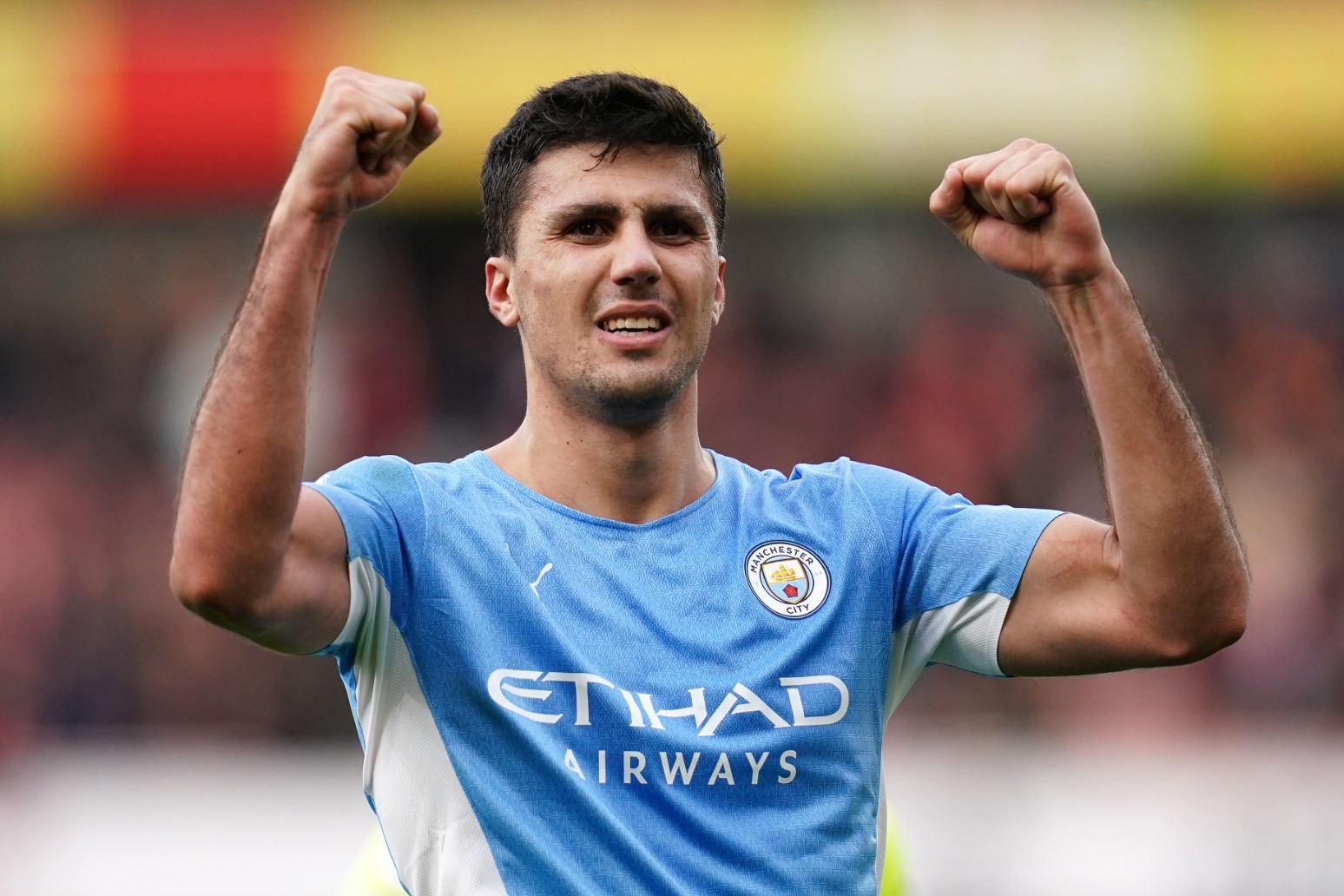 Rodri signs new five-year Manchester City contract 