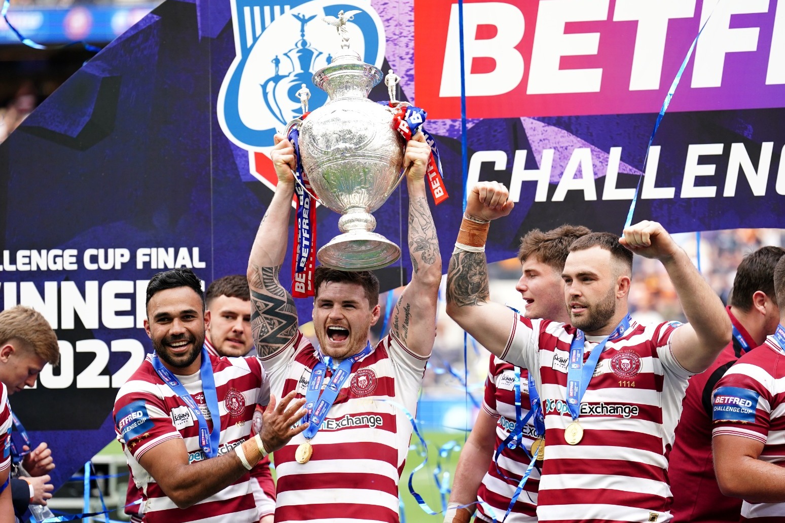 Wigan snatch Challenge Cup glory from Huddersfield with late Liam Marshall try 