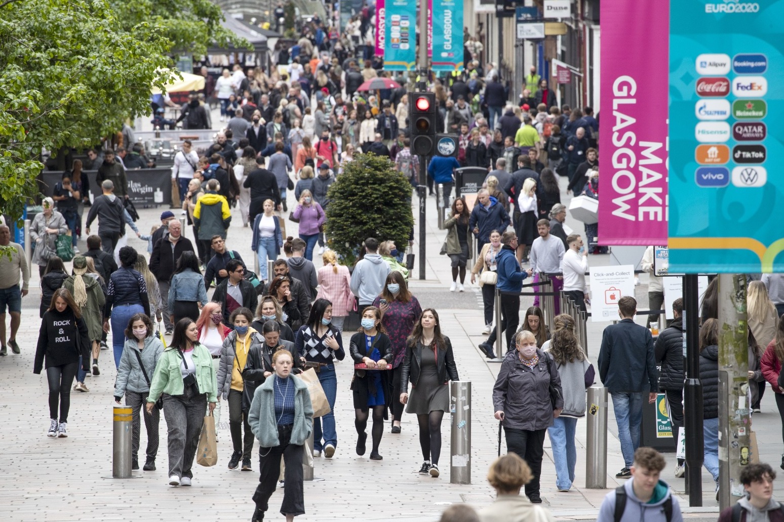 Scotland’s retail footfall growth ‘worst in UK compared to pre-pandemic levels’ 