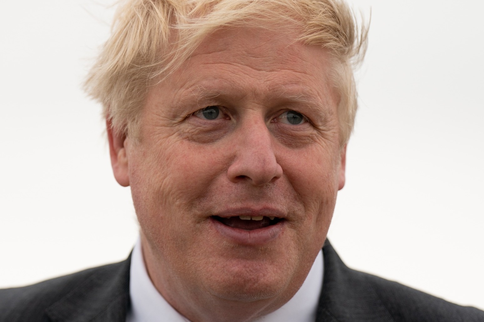 Boris Johnson undergoes ‘minor routine operation’ for sinuses 