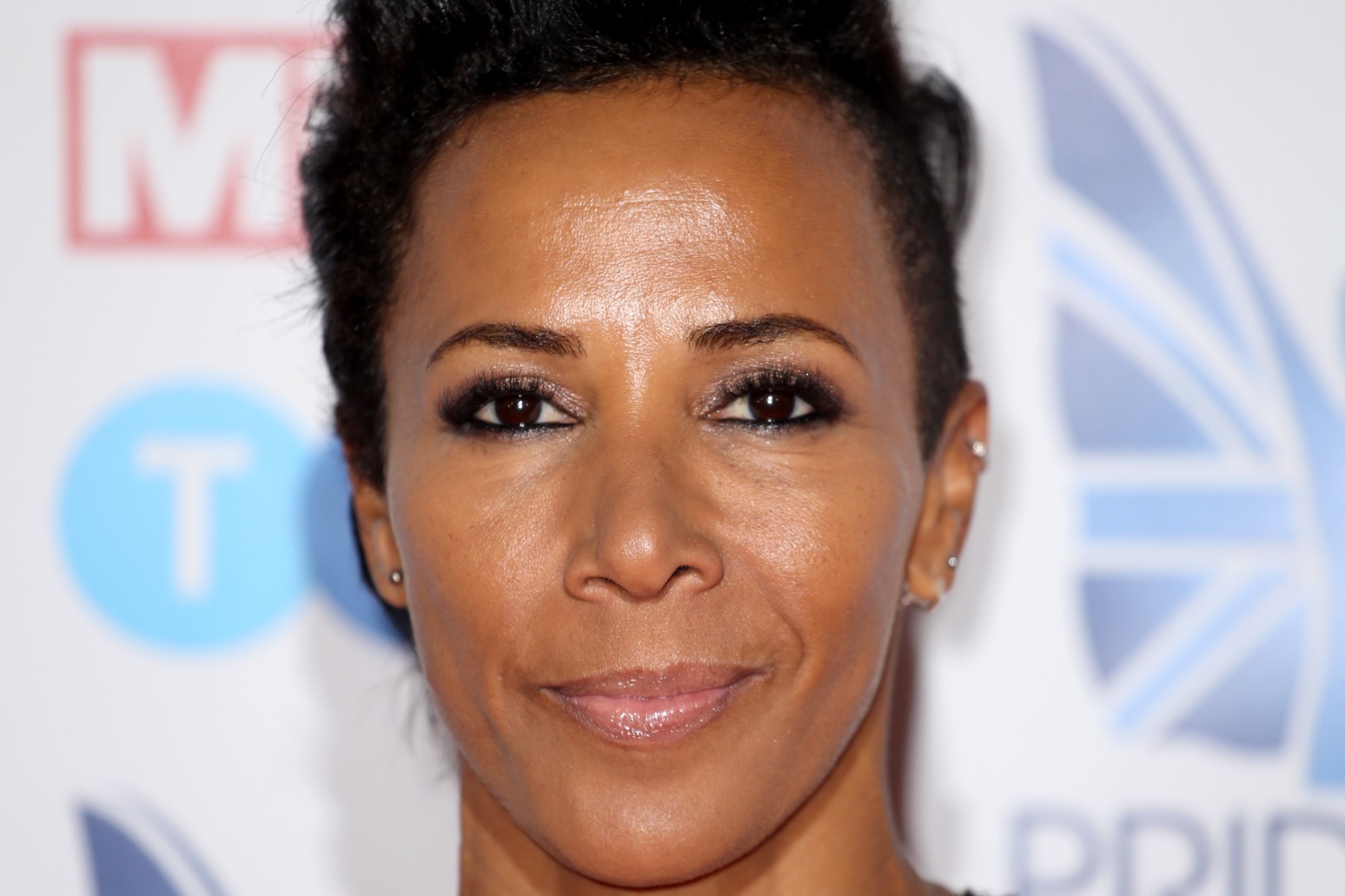 Double Olympic champion Dame Kelly Holmes announces she is gay 