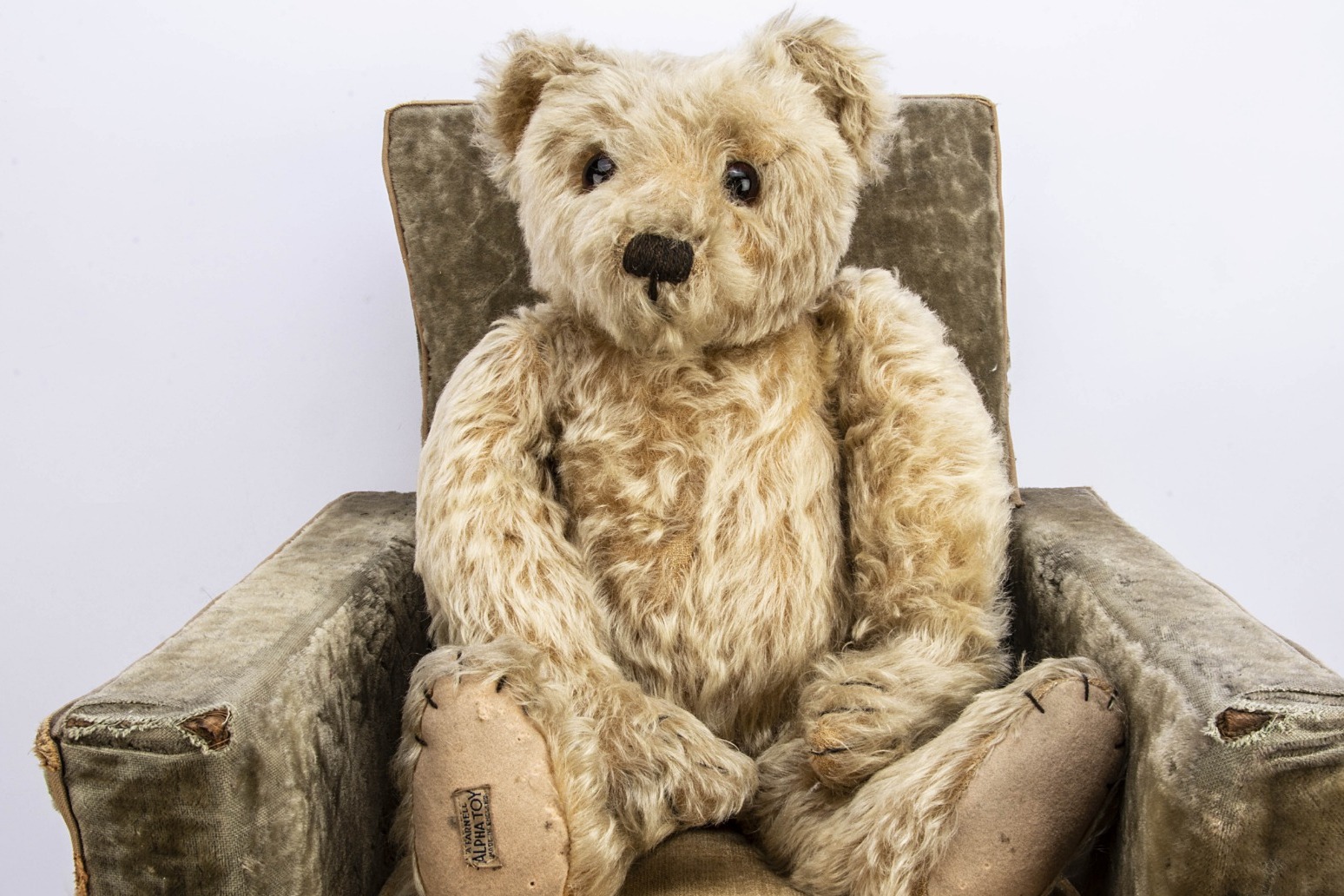 Teddy collector set to auction more than 1000 bears accumulated over 58 years