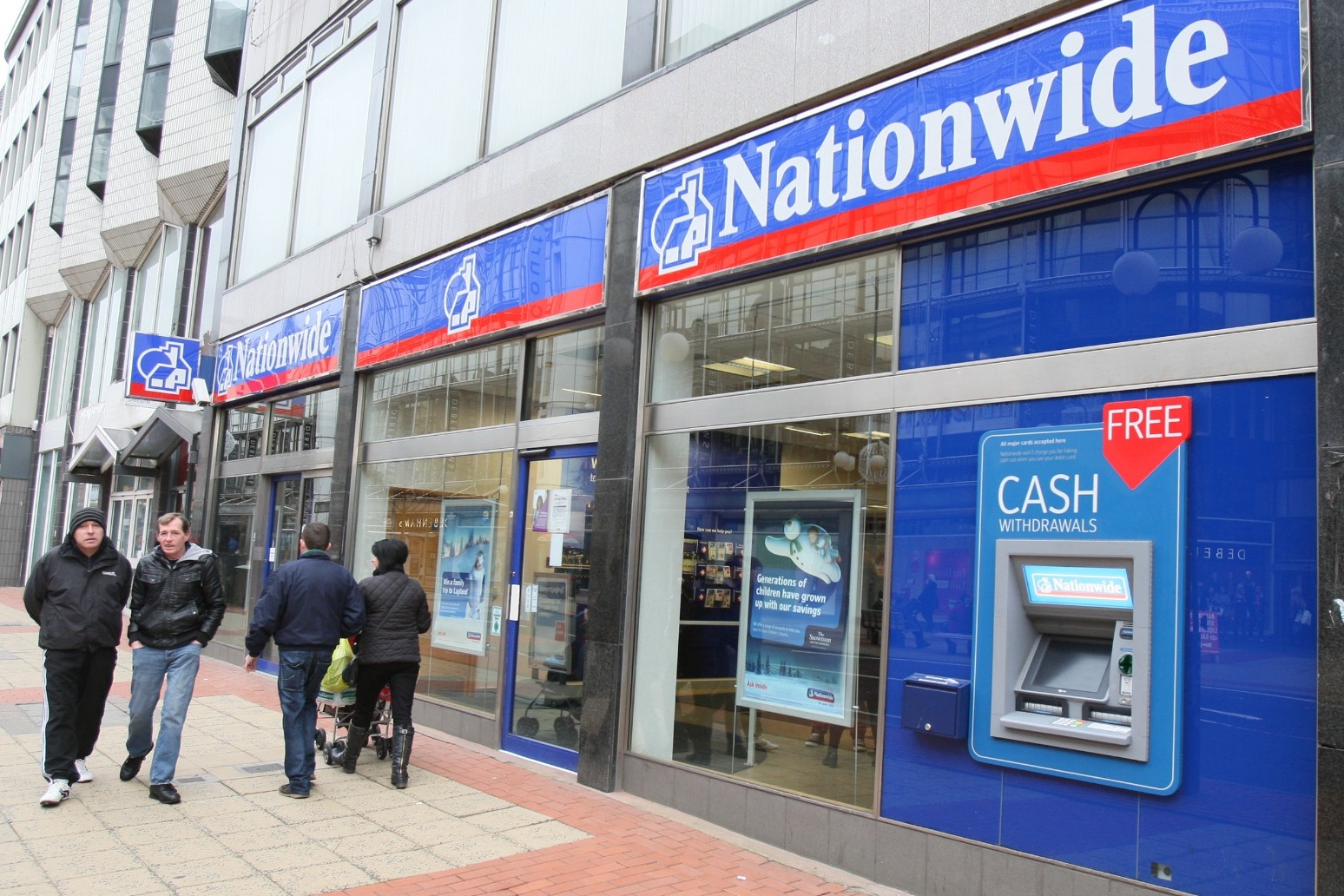 Nationwide offering 5 interest on current account as competition heats up