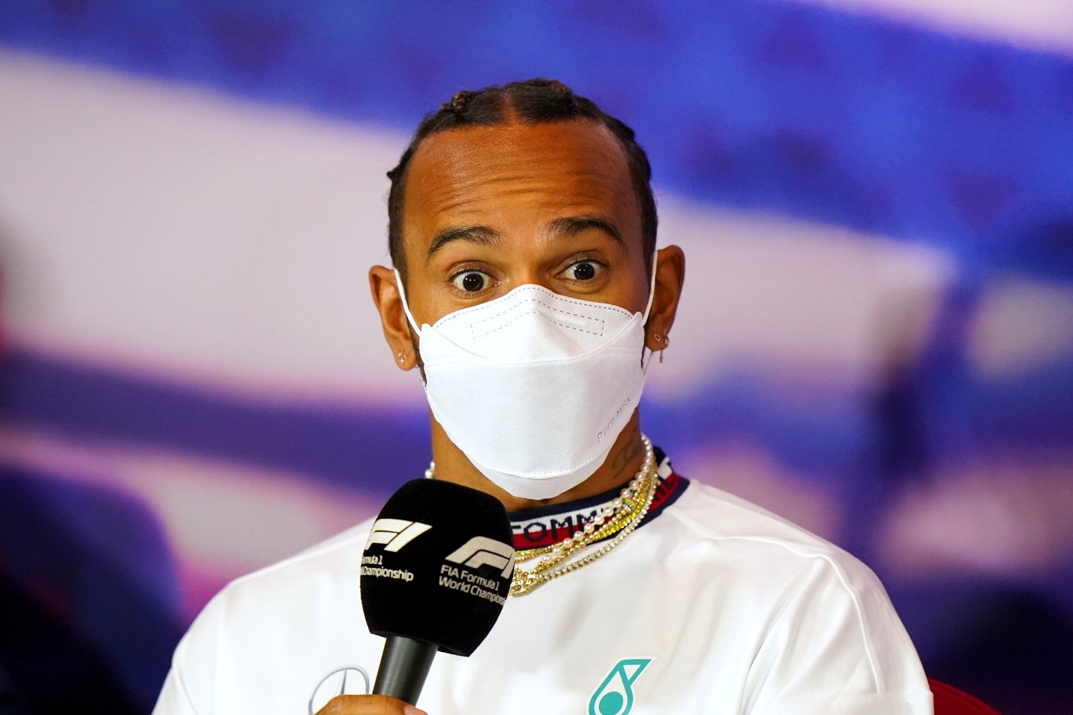 Lewis Hamilton queries role of older voices in F1 after Nelson Piquet comment