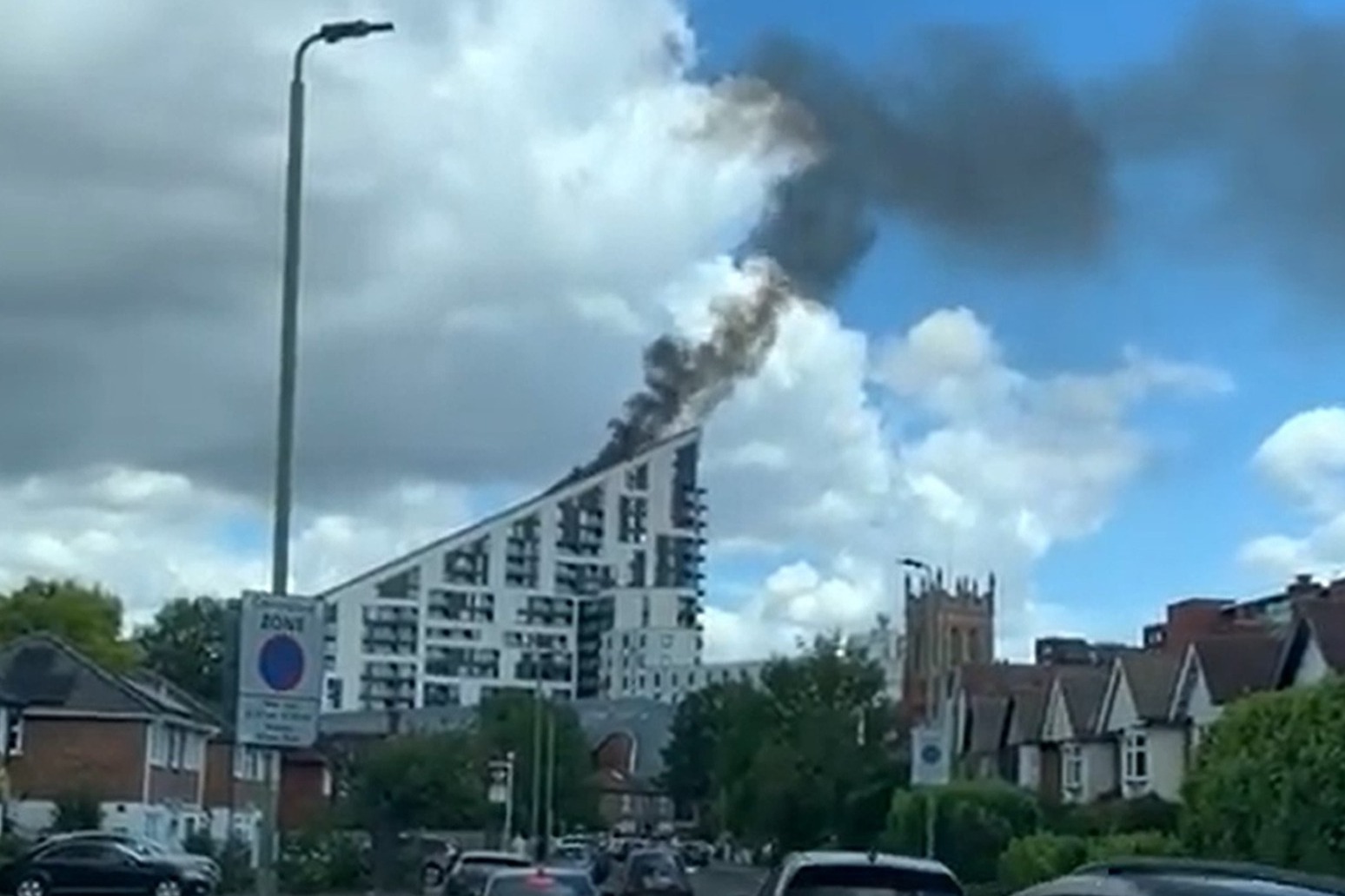 80 firefighters tackling blaze at 17-storey block of flats in London 