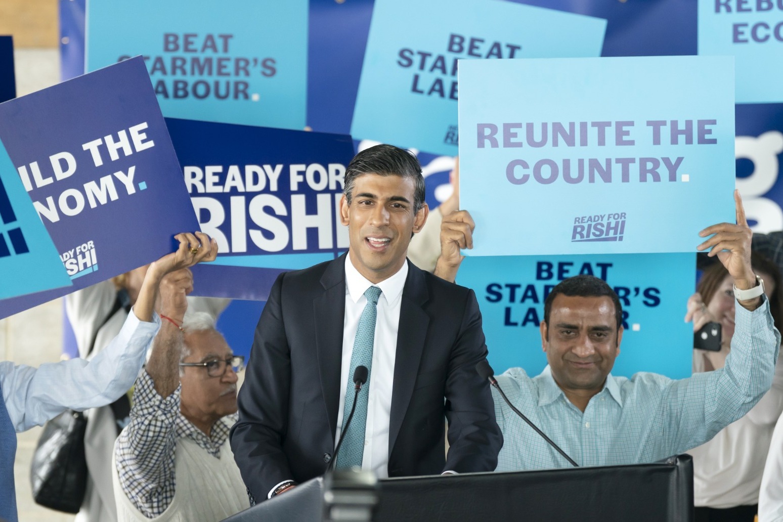 Rishi Sunak labels himself the underdog as ‘forces that be’ back Liz Truss 