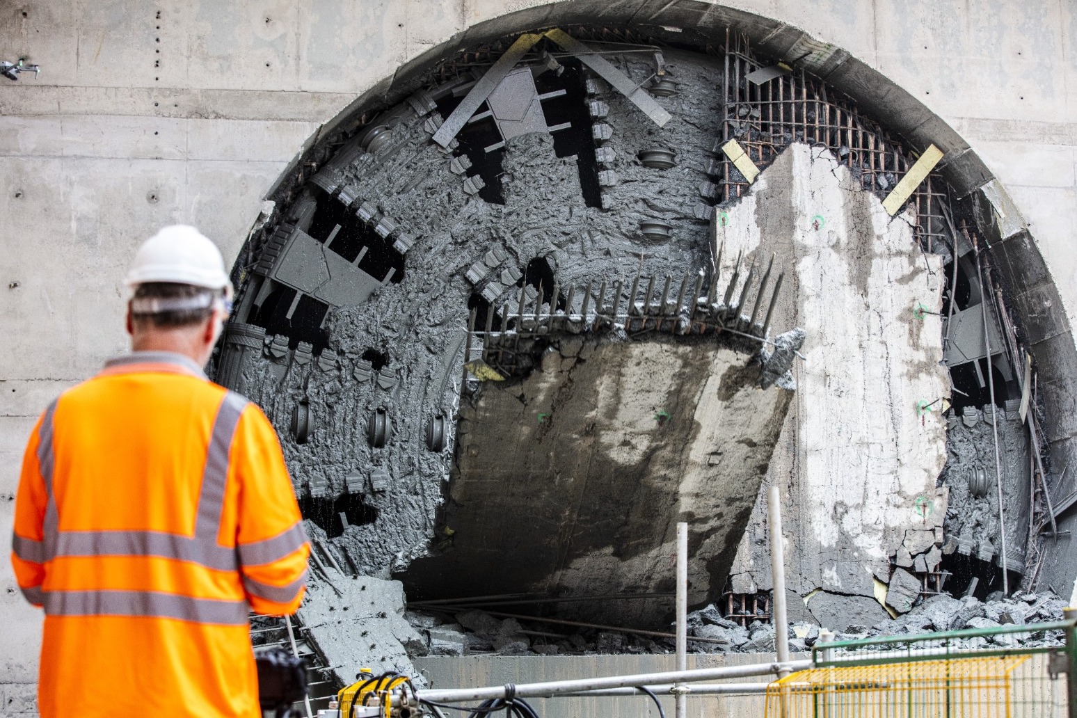 HS2 tunnelling machine called Dorothy becomes first to complete its journey 