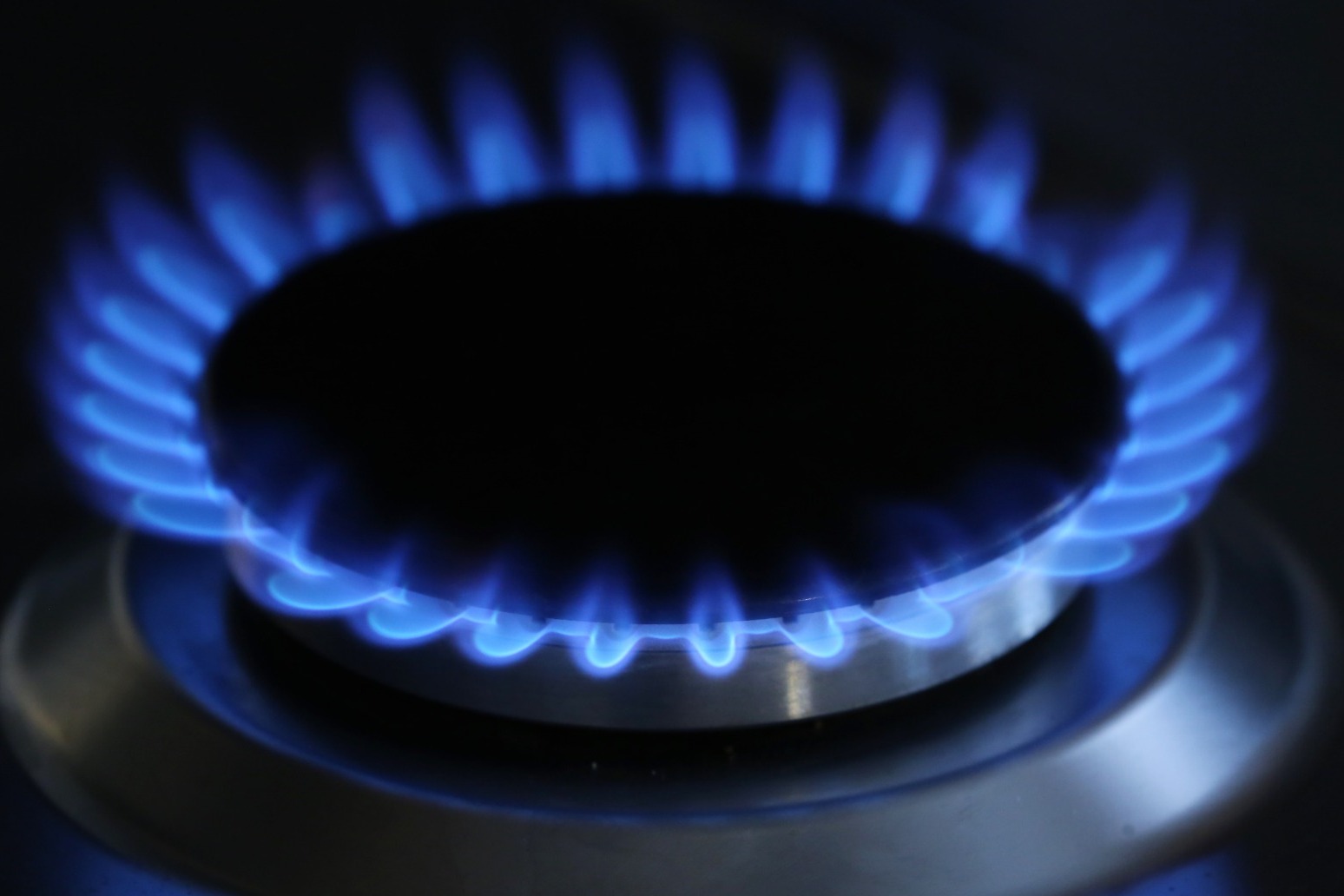 Energy bills cap could hit about £4,400 in January, analysis shows 
