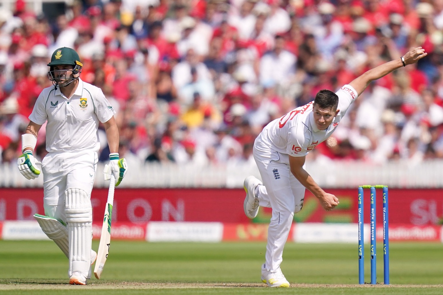 South Africa dismiss England for 165 as Kagiso Rabada takes five wickets 