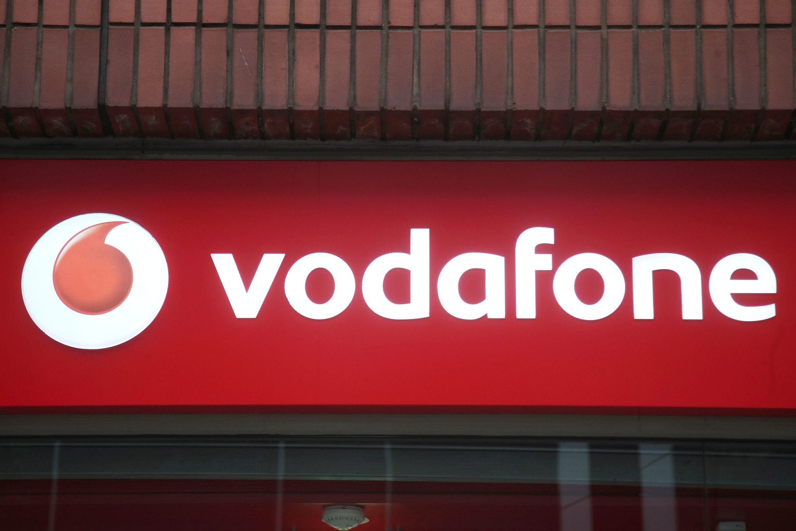 Vodafone and Three in merger talks to ‘accelerate’ 5G rollout 