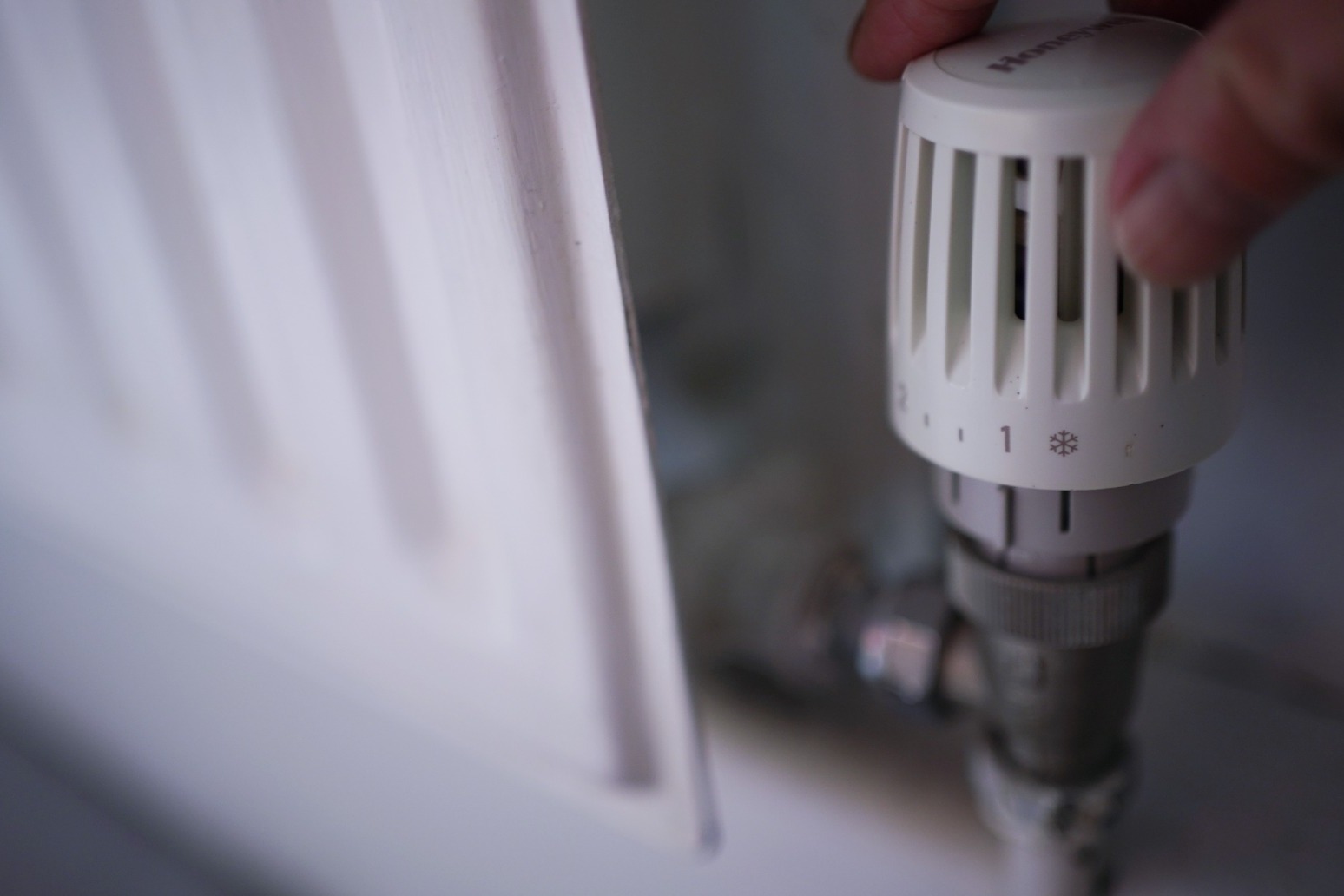 Nearly one in four ‘won’t turn on heating this winter’ as energy bills soar 