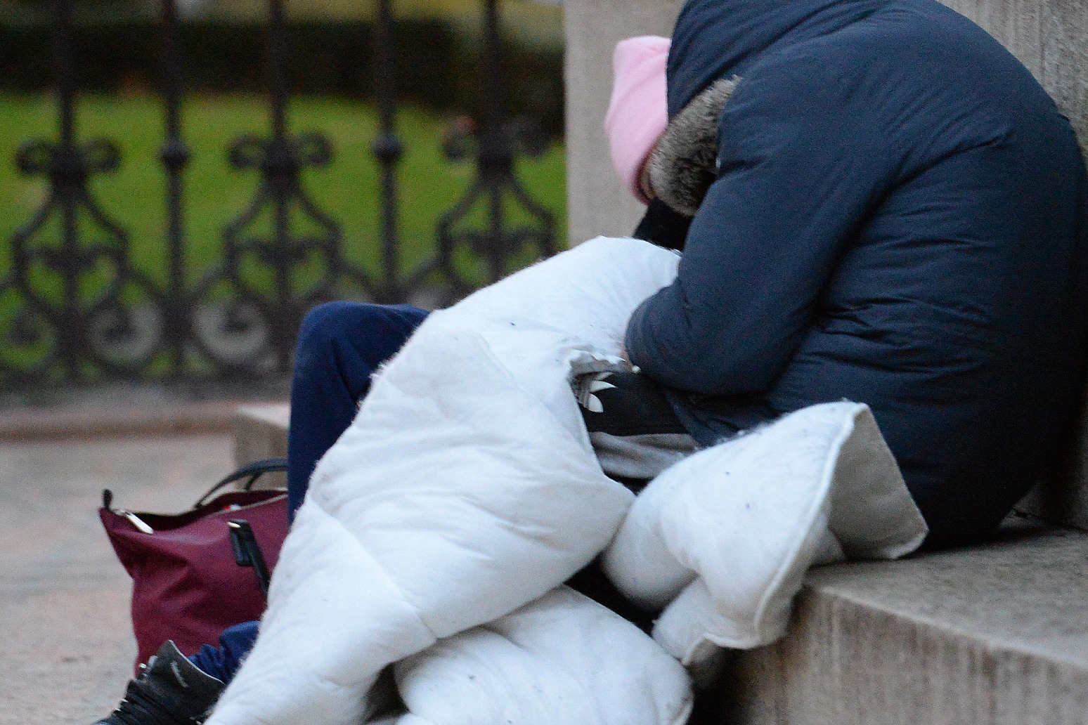 More shelter beds and supported homes pledged in strategy to end rough sleeping 