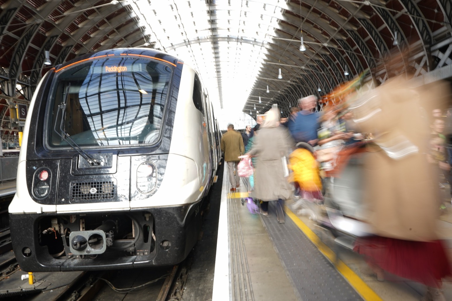 Fresh rail strike to cause more travel chaos 