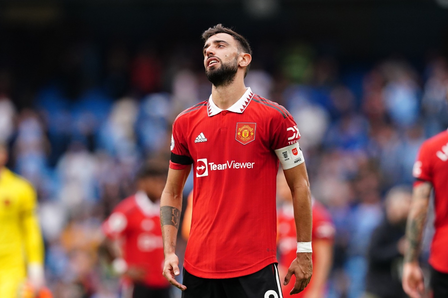 Manchester United must use pain of derby defeat to improve – Bruno Fernandes 