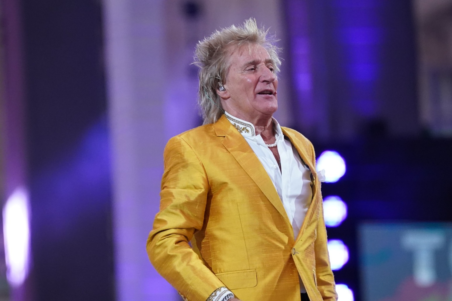 Sir Rod Stewart loses second brother in space of two months 