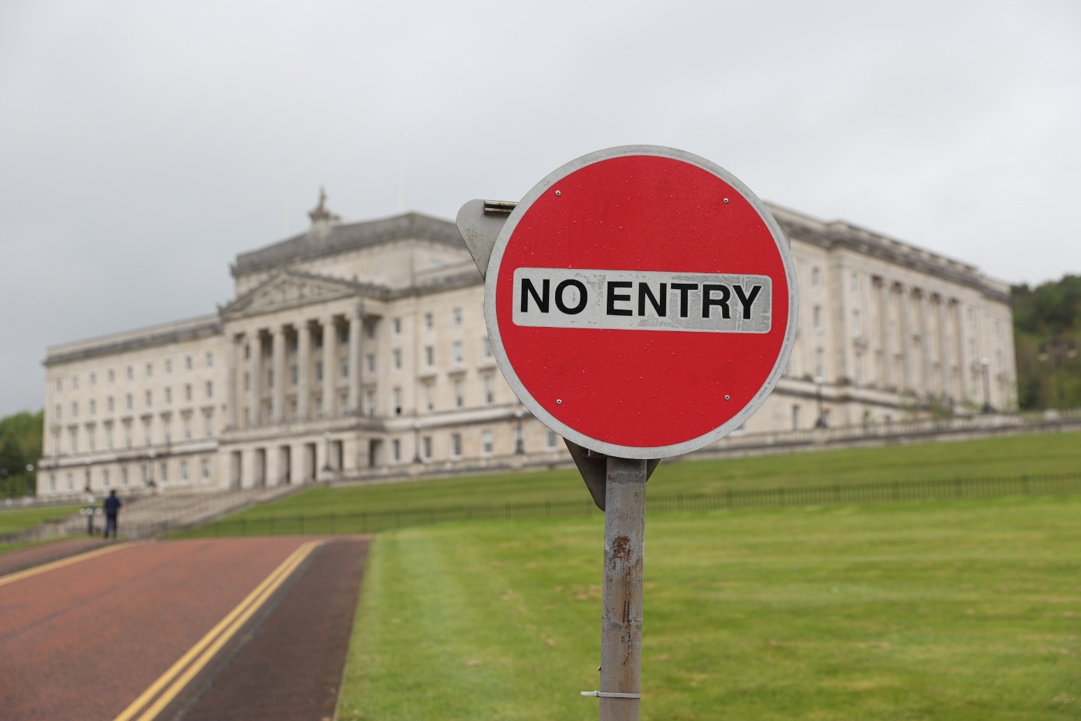 Assembly to be recalled in last-gasp bid to avoid Stormont election 