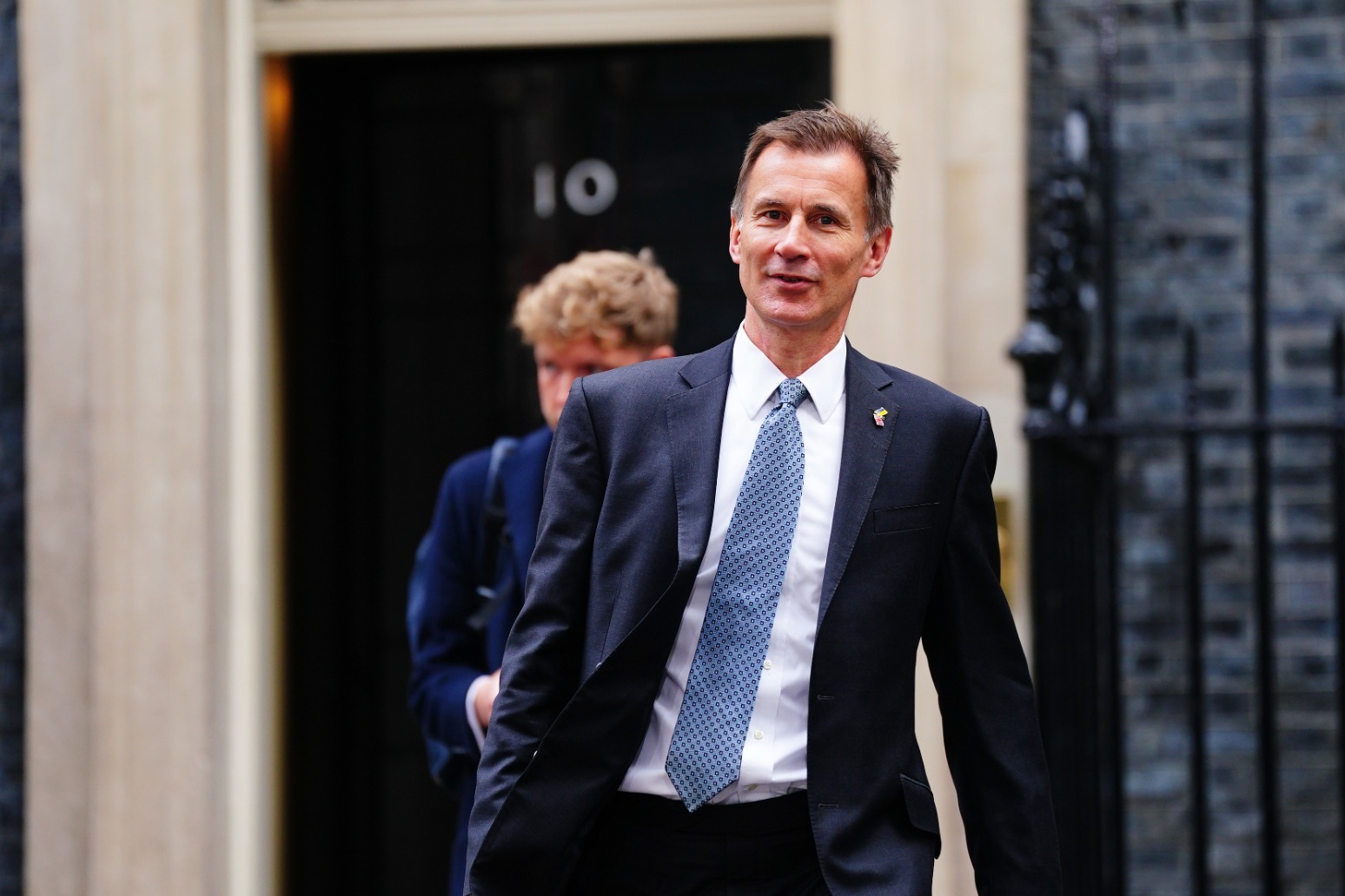 Hunt delays Halloween budget to November 17 