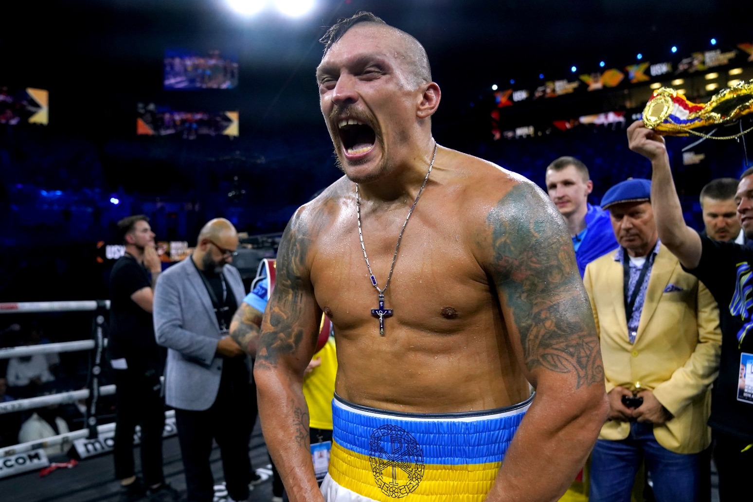 Oleksandr Usyk has sights set only on Tyson Fury and wants fight in early 2023 