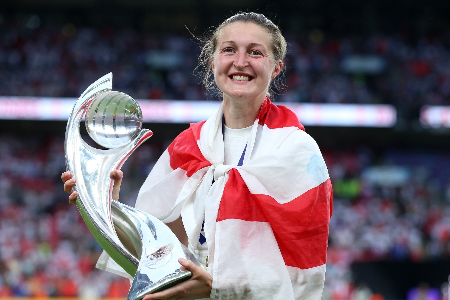 Ex-England striker Ellen White announces pregnancy 