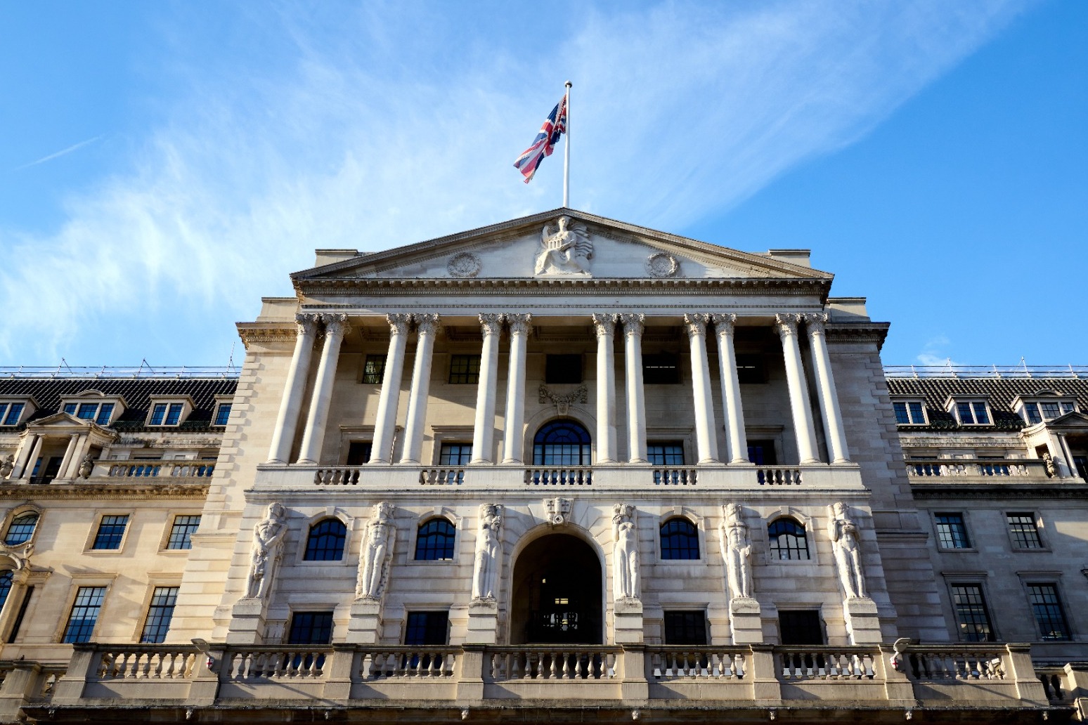 Interest rates rise to new 14-year high as Bank slightly eases off accelerator 