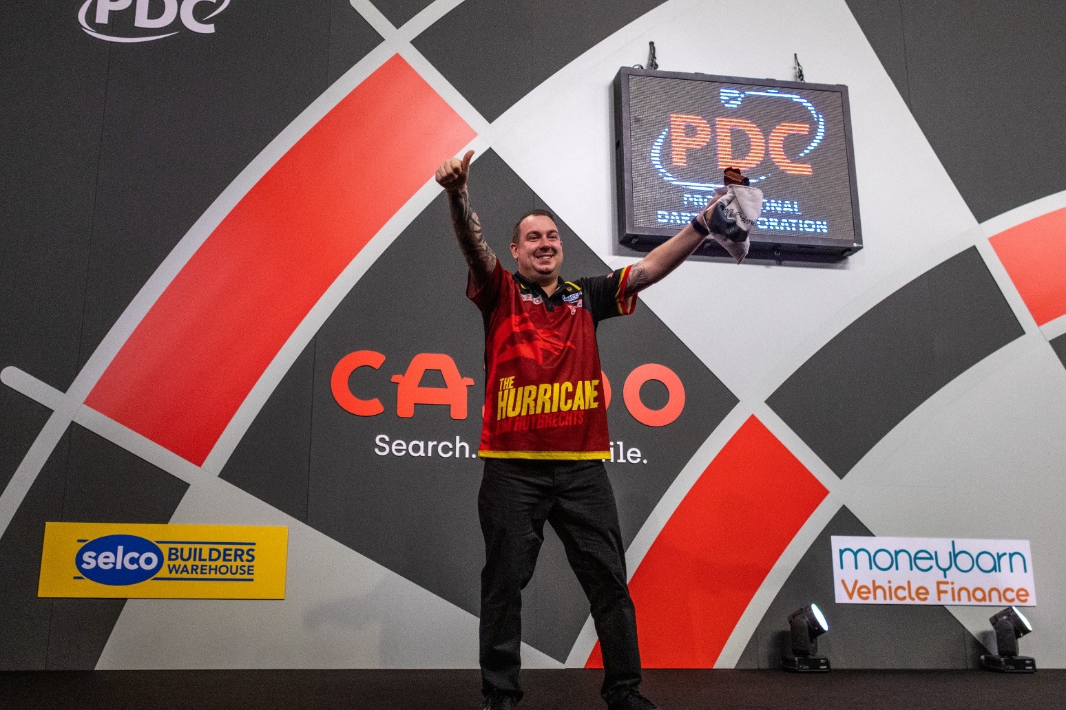 Reigning PDC world champion Peter Wright knocked out by Kim Huybrechts 