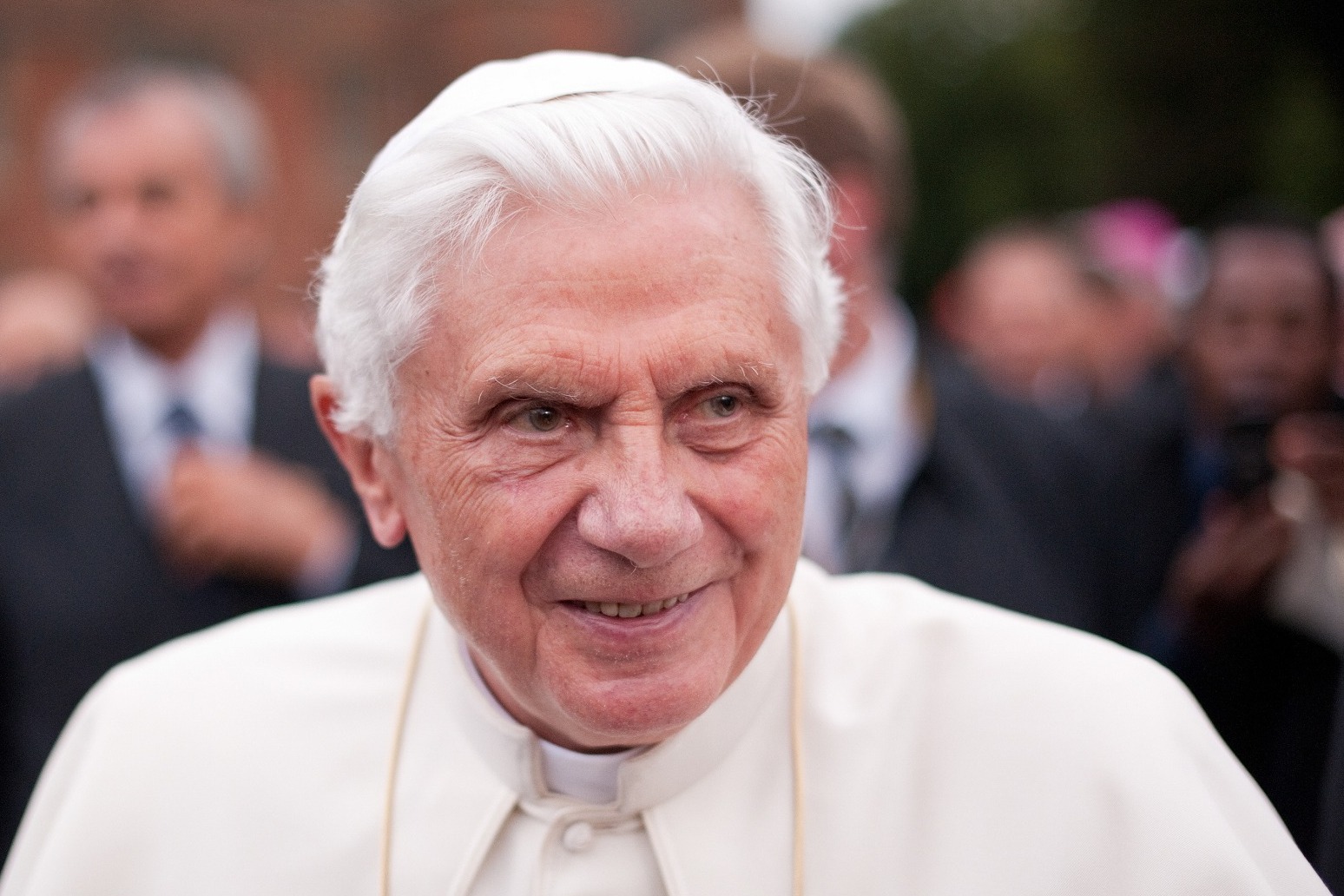 Former pope Benedict in stable condition, says Vatican 