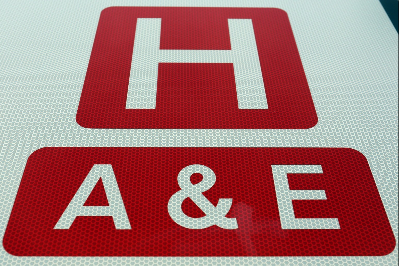 Winter set to be worst ever for A&E waits as NHS ‘pressurised like never before’ 