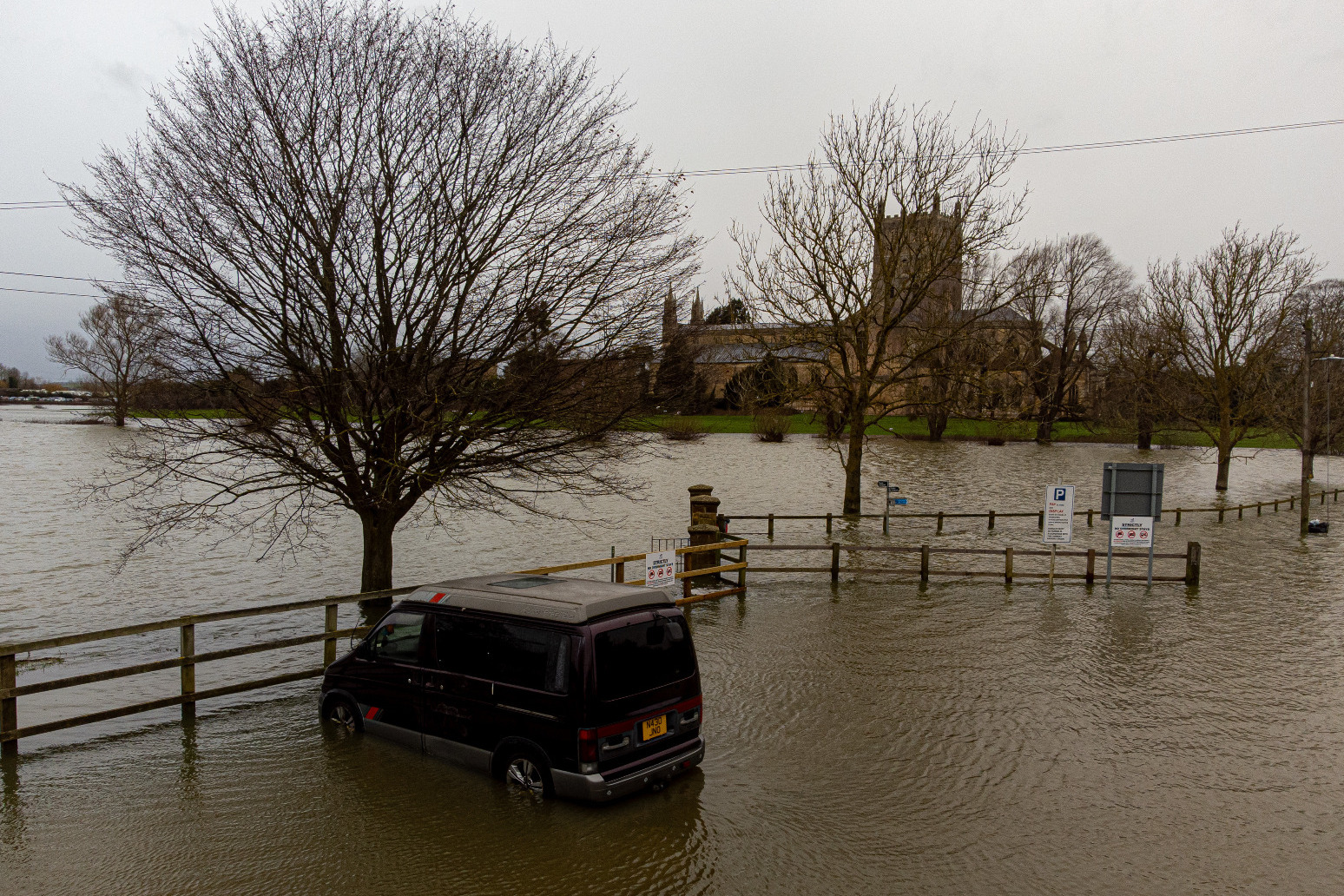 Homes at risk of flooding as further heavy rainfall forecast 