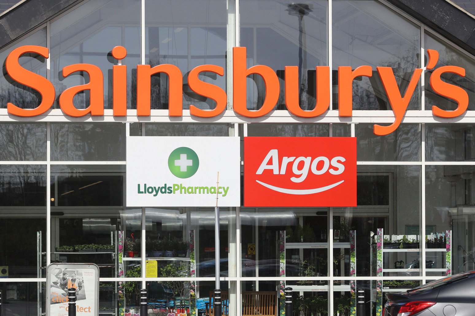 Lloyds Pharmacy to axe outlets within Sainsbury’s supermarkets 