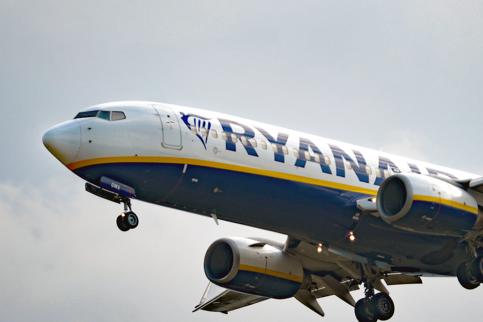 Ryanair secures record bookings as consumers plan Easter and summer trips 