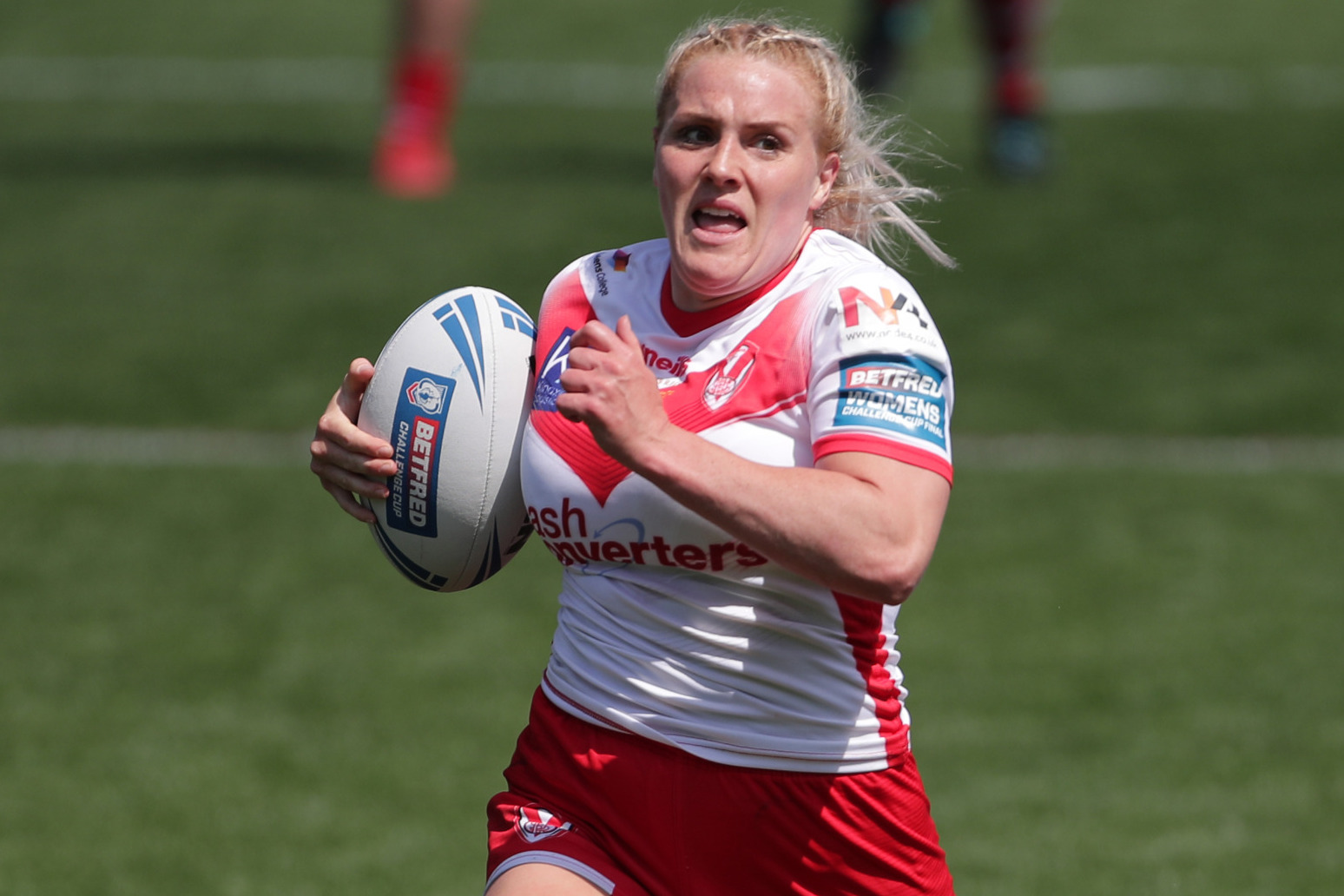 Leeds sign England international Amy Hardcastle from St Helens Radio NewsHub
