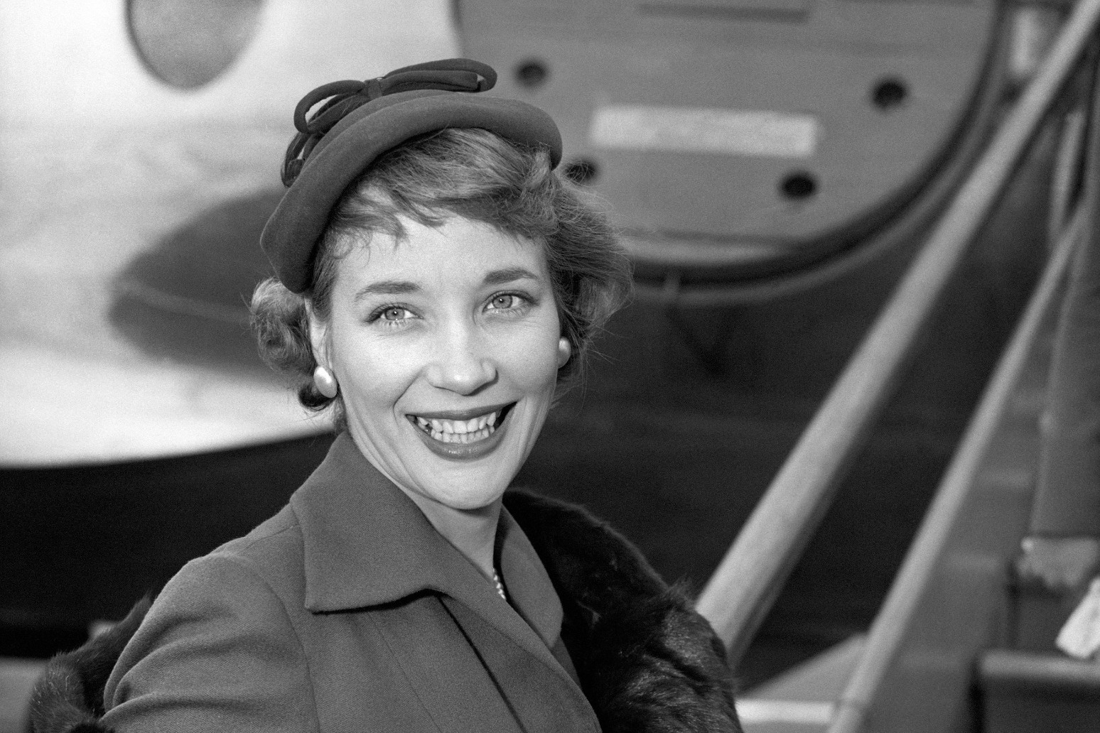 Ice Cold In Alex and Victim actress Sylvia Syms dies aged 89 
