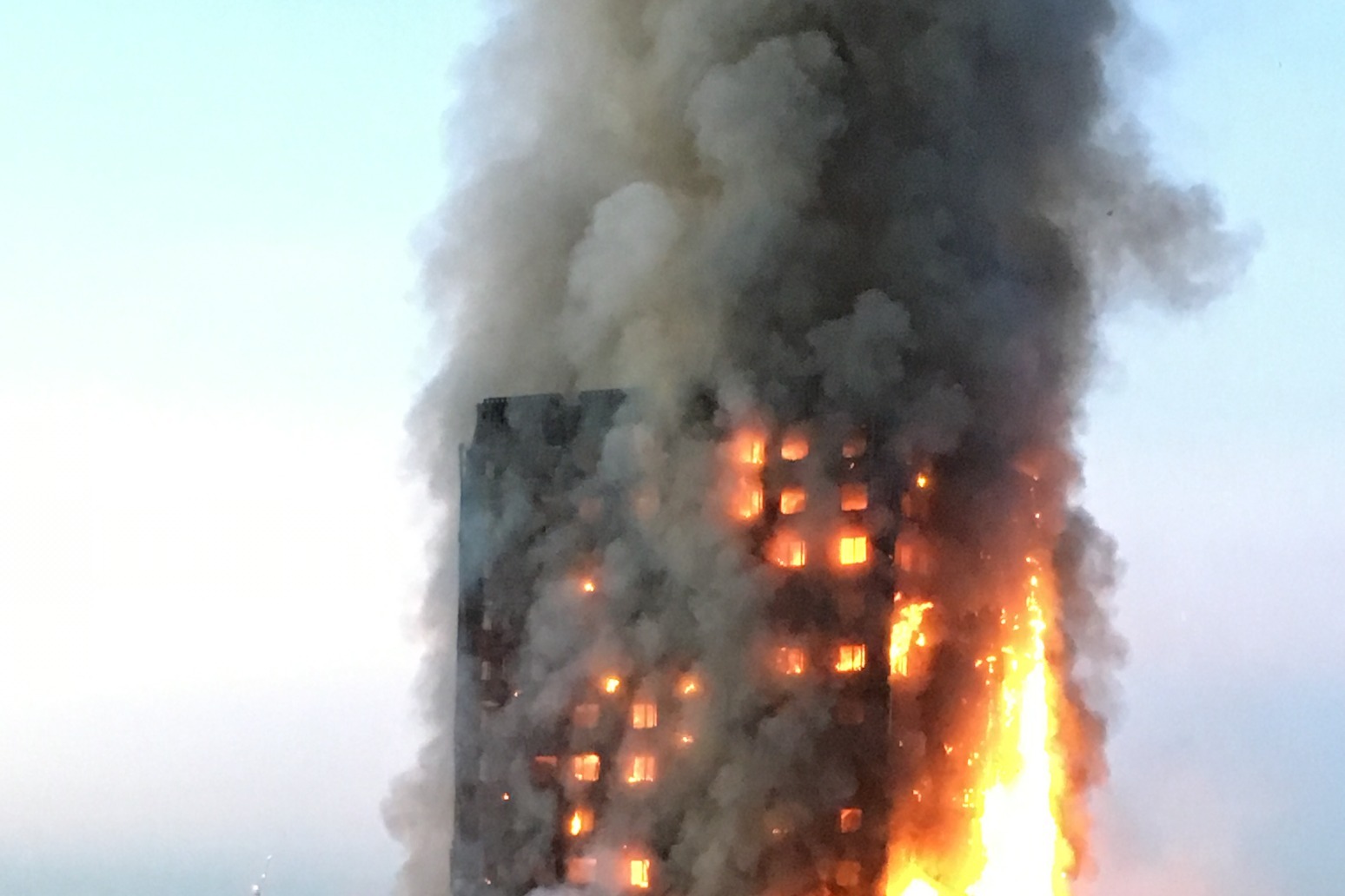 Judge approves £150 million settlement of Grenfell compensation claims 