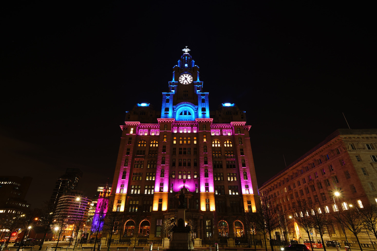 Turin hands over the keys of Eurovision to Liverpool in grand ceremony 