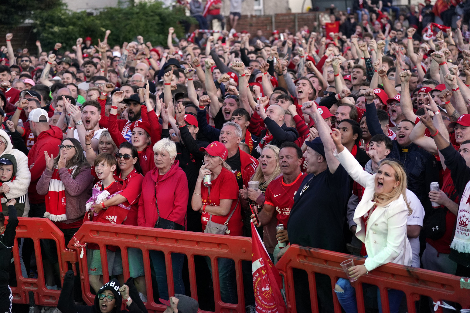 Liverpool chief exec hails fans for averting disaster at Champions League final 