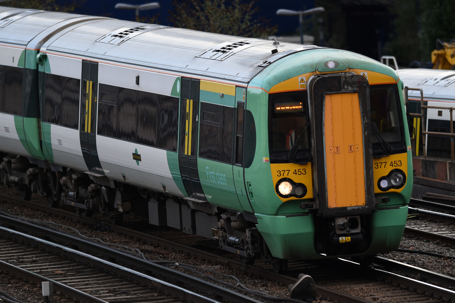 RMT union suspends all strike action for Network Rail workers 