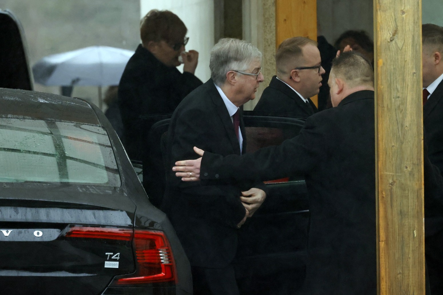 Funeral held for wife of Wales’s First Minister Mark Drakeford 