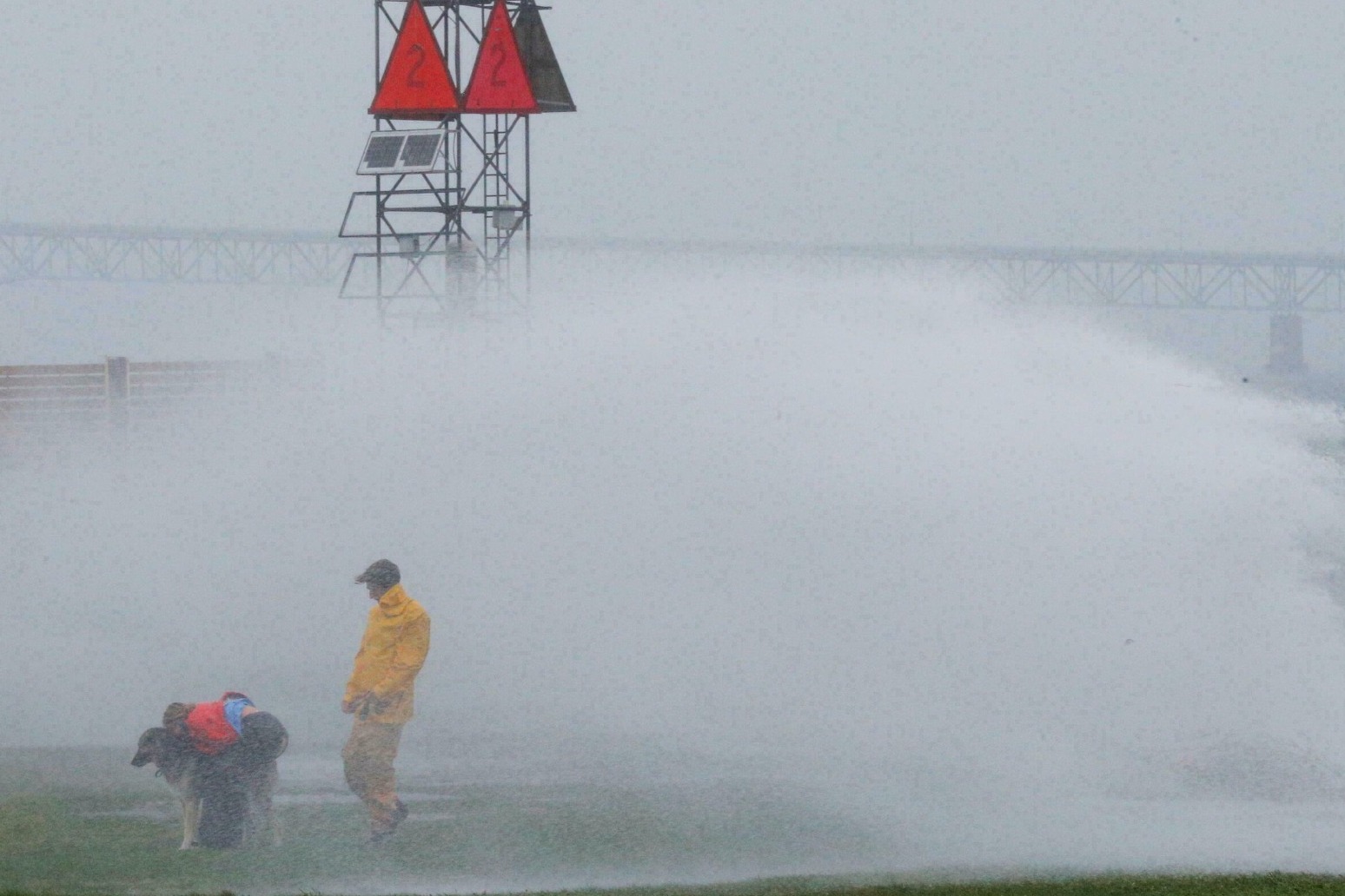 Tropical Storm Henri makes landfall on US East coast. 