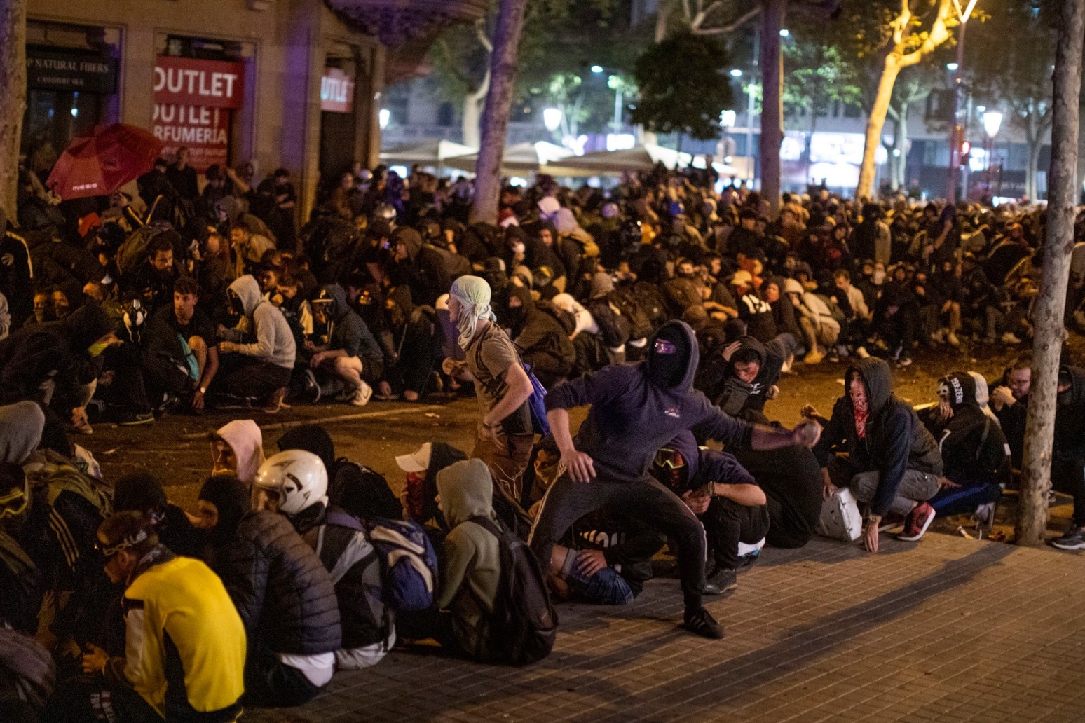 BARCELONA BRACED FOR FIFTH DAY OF PROTESTS AS MARCHES CONVERGE ON CITY 