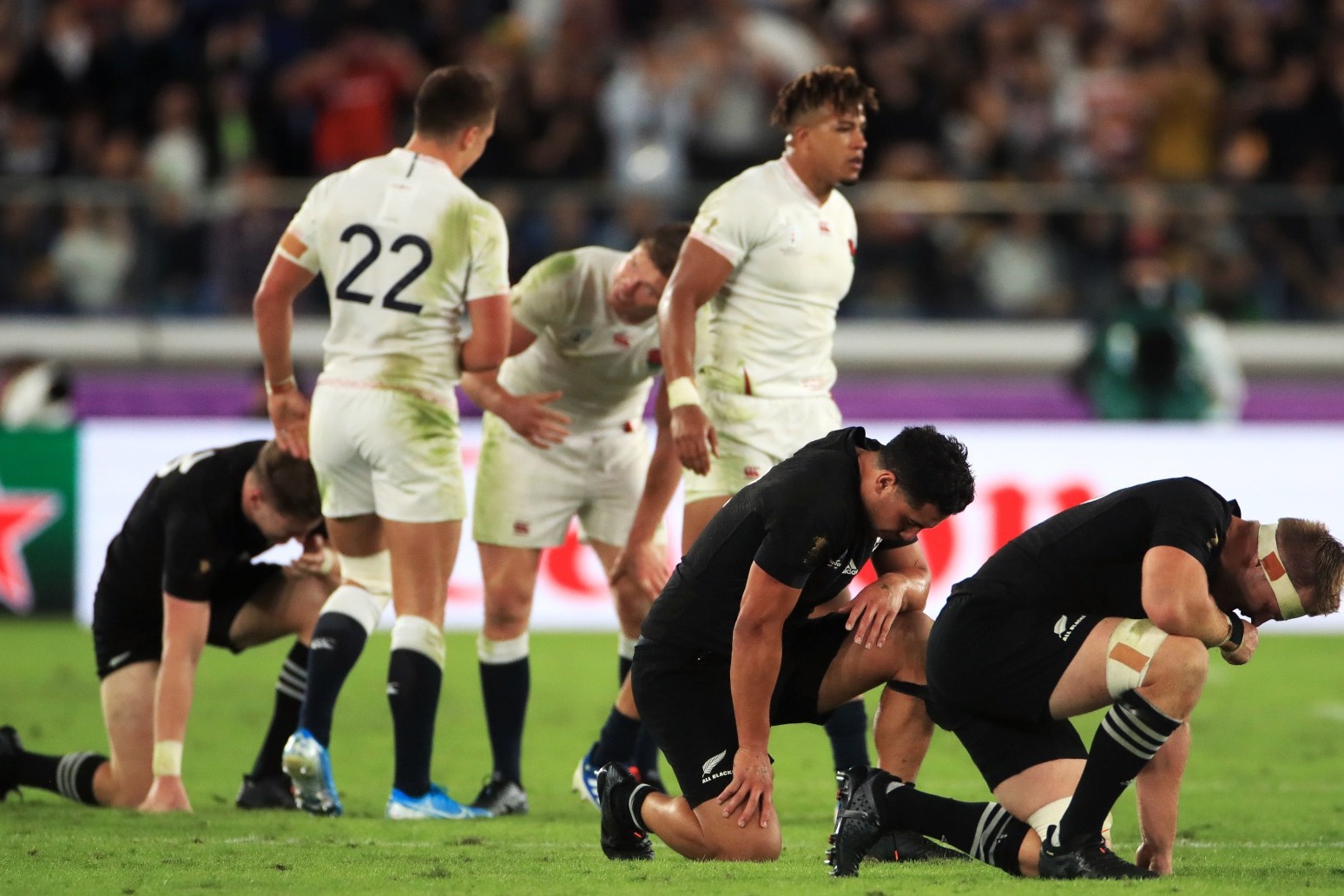 SUPERB ENGLAND STUN NEW ZEALAND AND BOOK WORLD CUP FINAL PLACE 