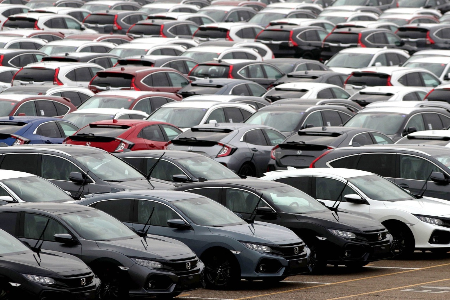 SLUMP IN UK CAR PRODUCTION 