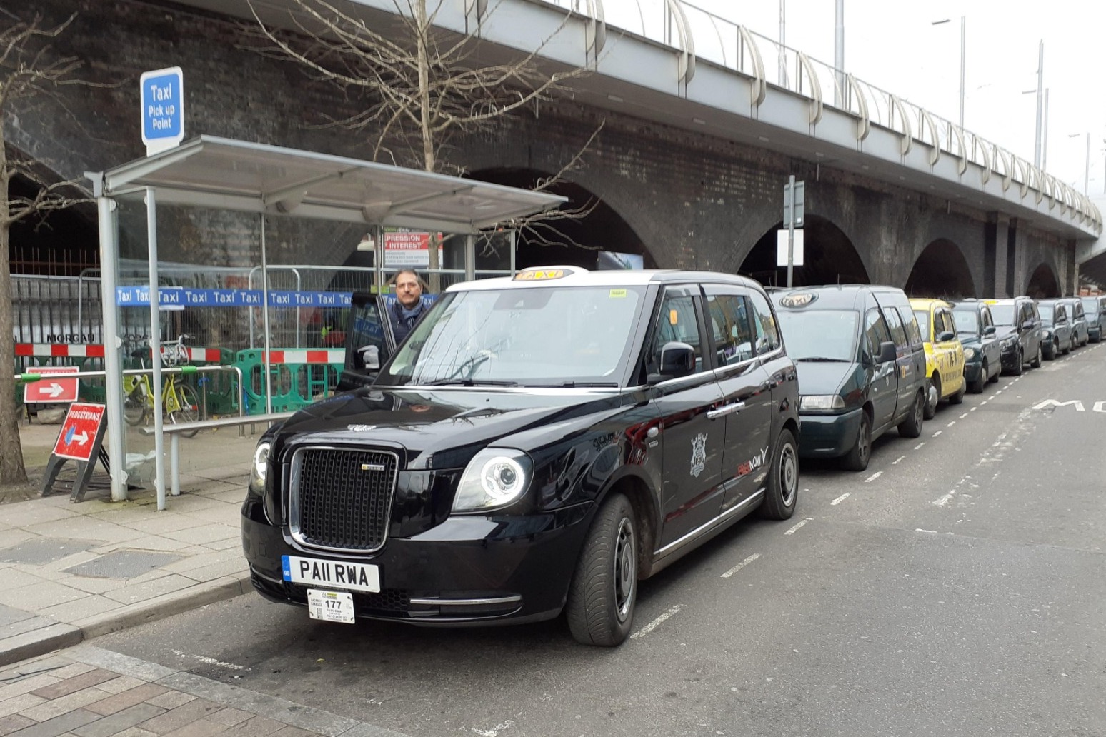 Wireless charging for electric taxis to be launched in UK first 