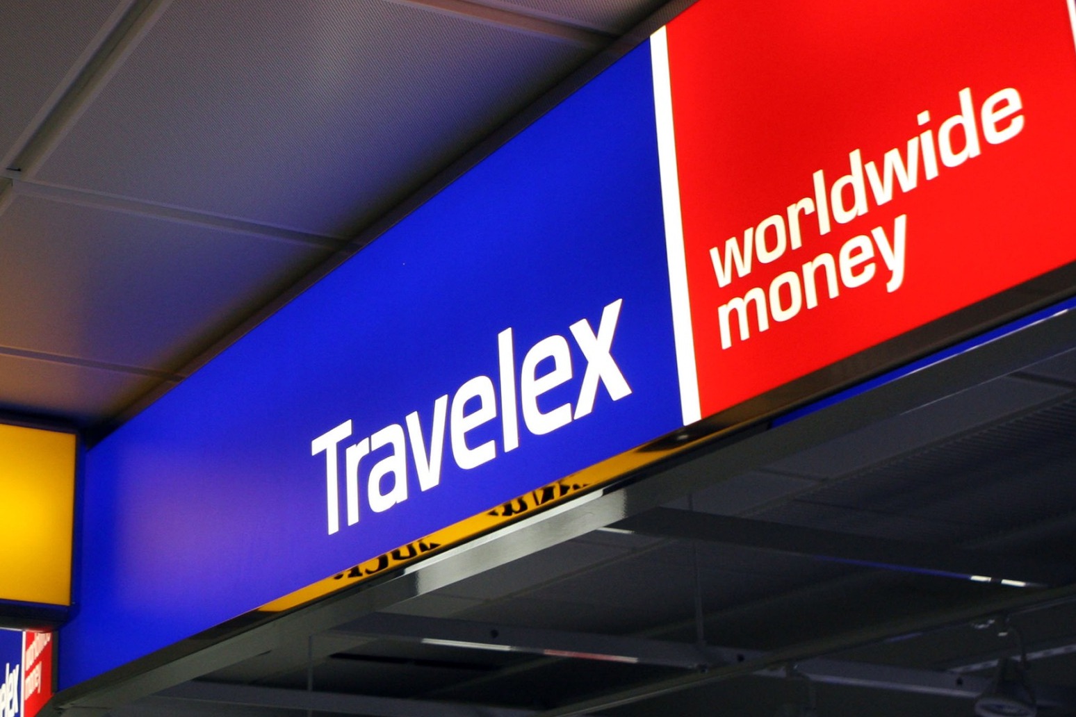 Travelex is to relaunch some foreign money exchange services 