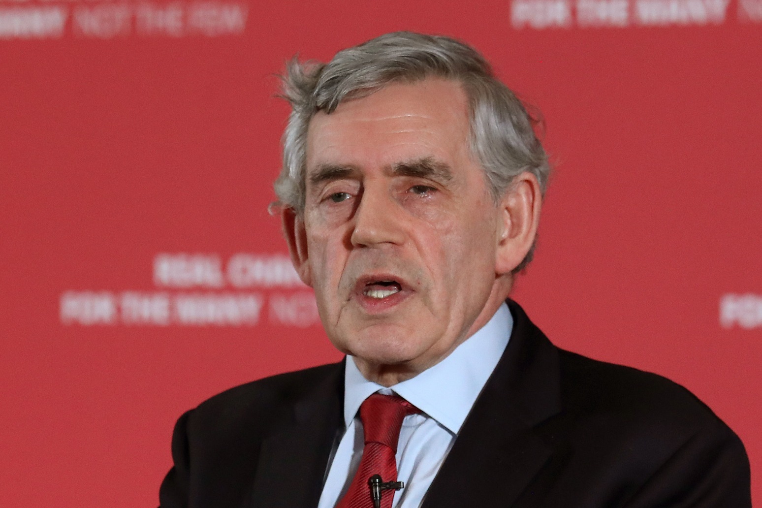 Gordon Brown calls for Brexit powers to be handed to the UK\'s regions 