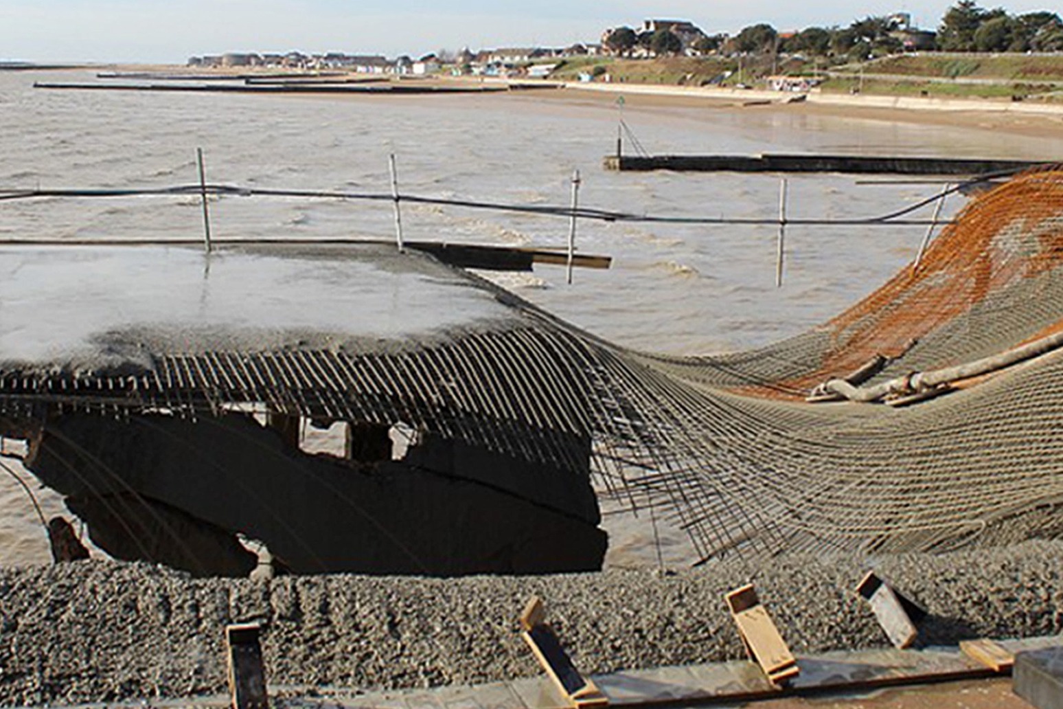 Part of pier collapses. 