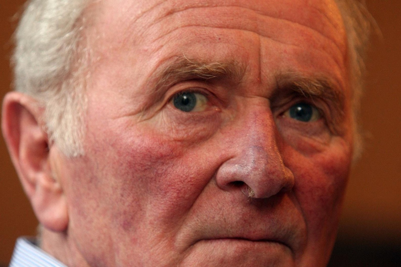 Manchester United great Harry Gregg dies aged 87 