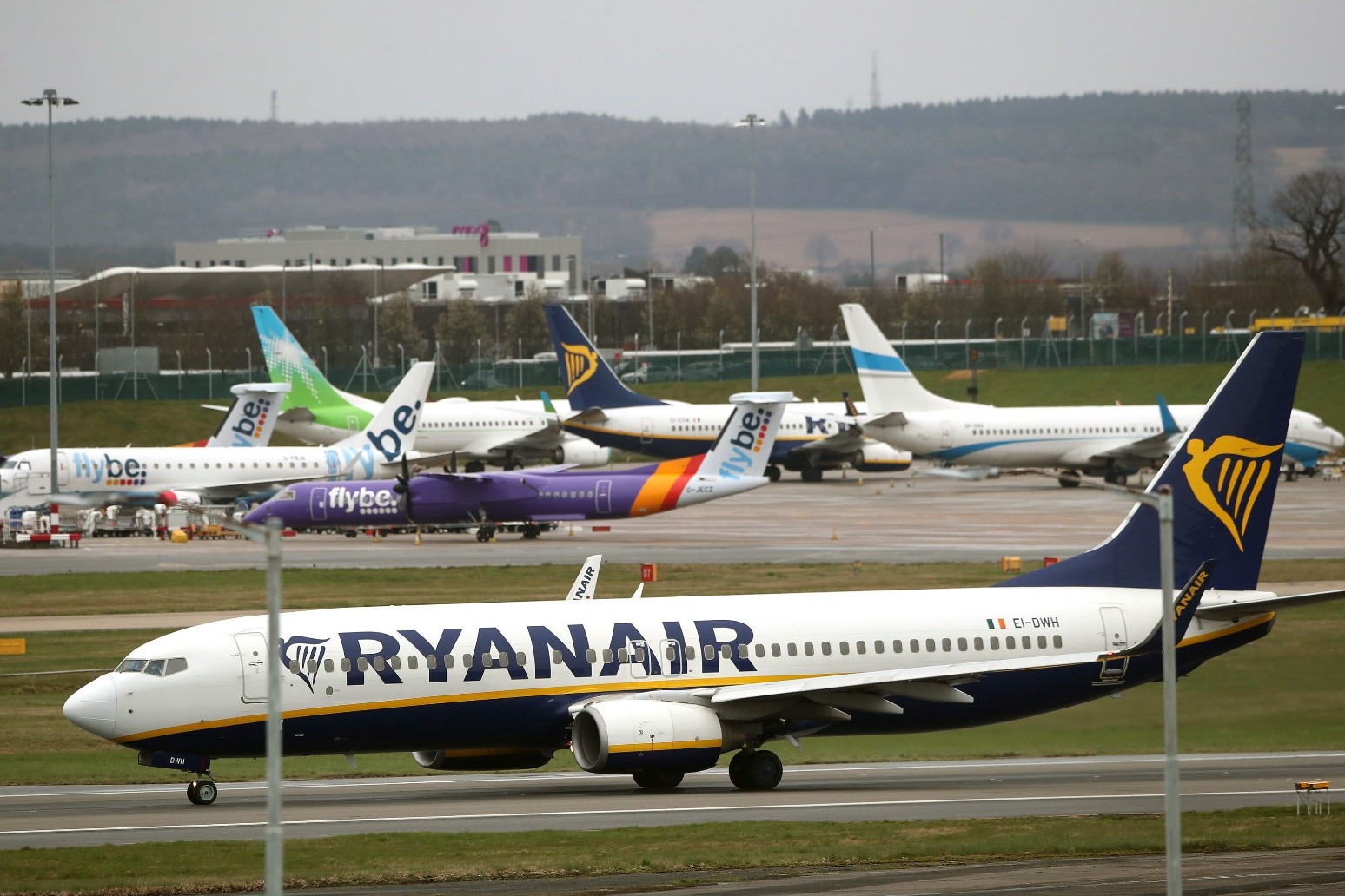 Ryanair expects \'minimal if any\' traffic for two months 