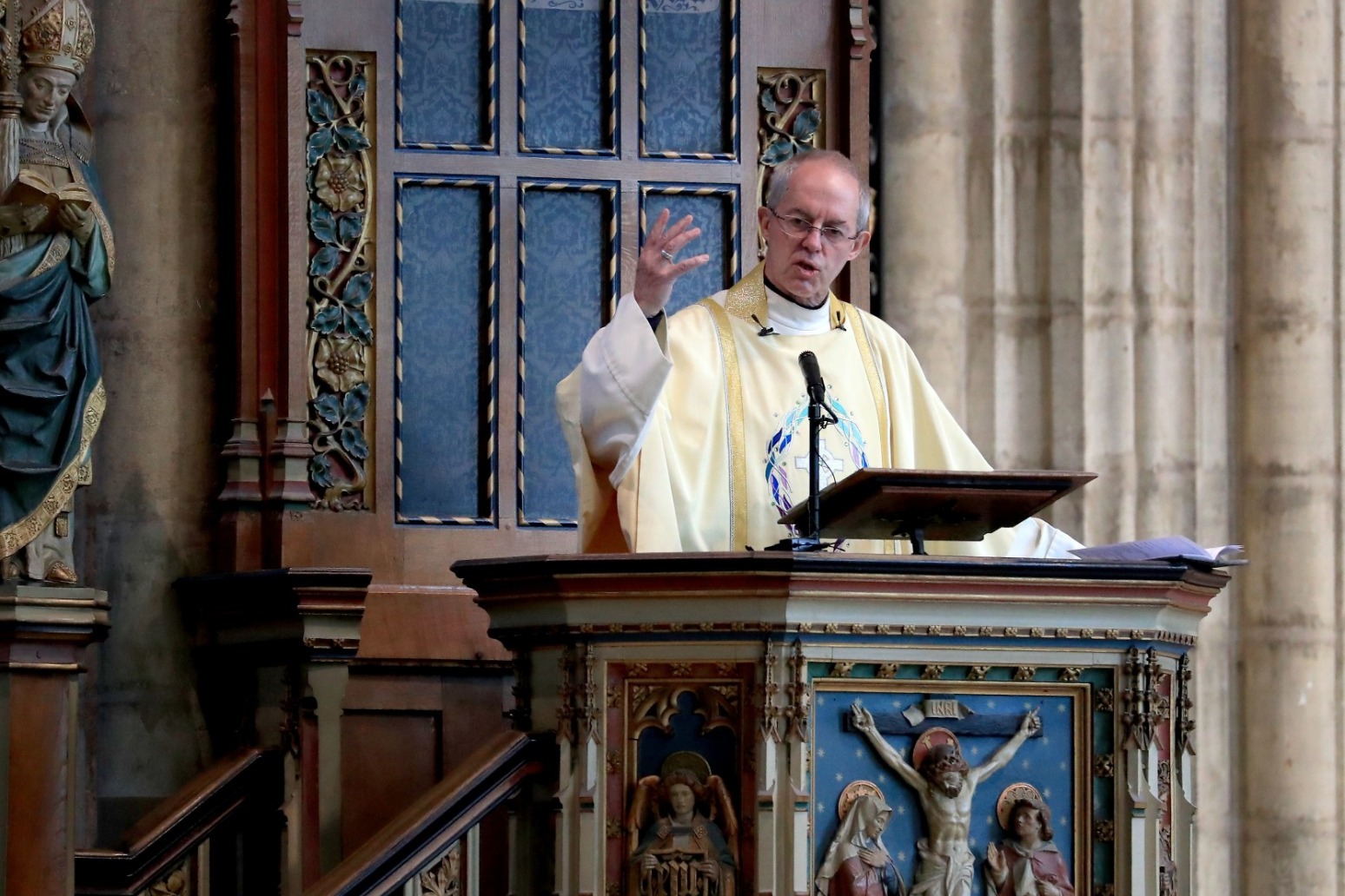 Church of England starts dial-in worship service 