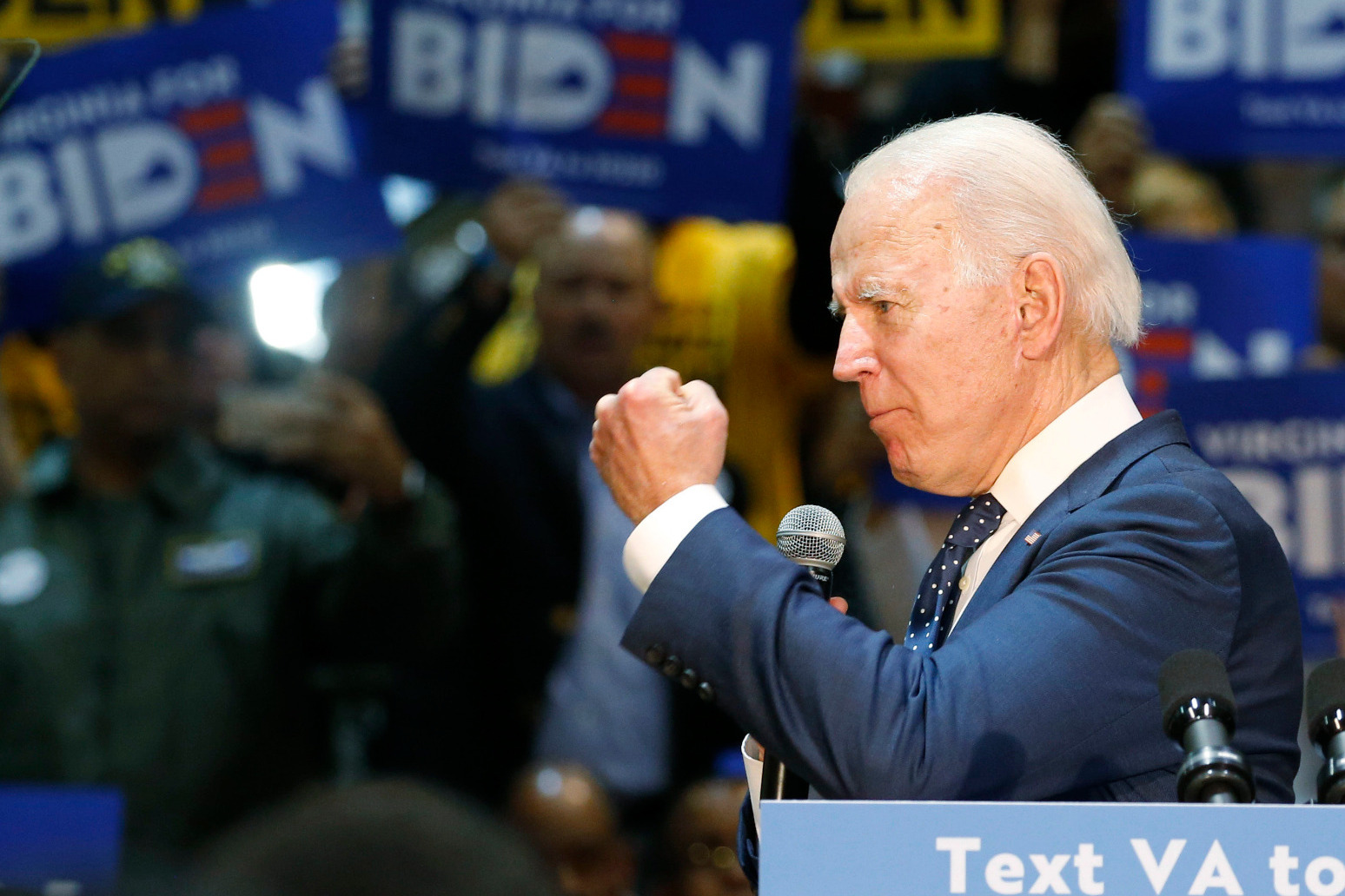 Joe Biden wins backing of former Democrat potential candidates 