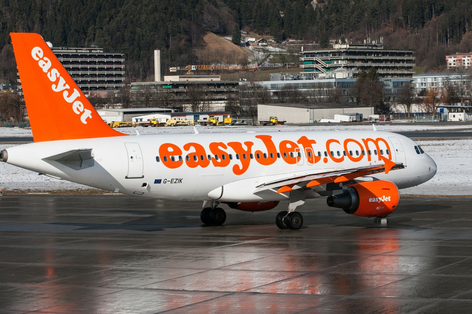 Easyjet are to suspend a number of flights to Northern Italy 
